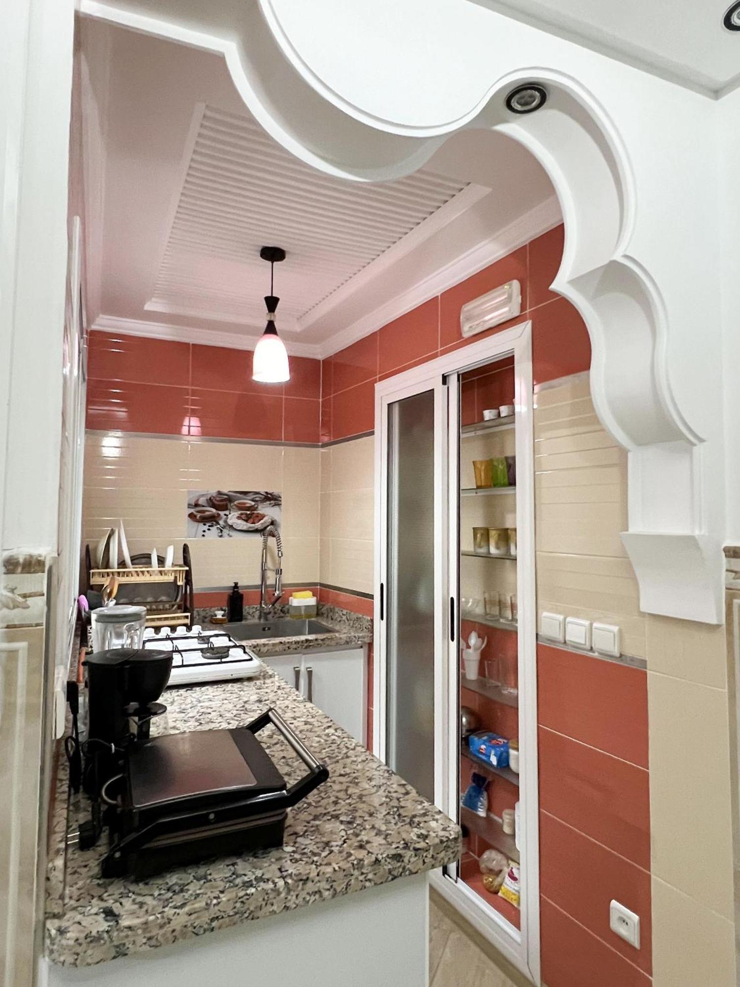 Mira Appartement -Lovely, Tidy & Close To Beaches And City Center Alhucemas Exterior foto